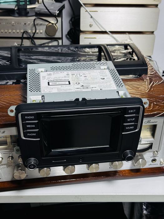 Casetofon/radio/CD/card SD/mufă jack-VW Transporter T6,T5,Caddy IV-OEM