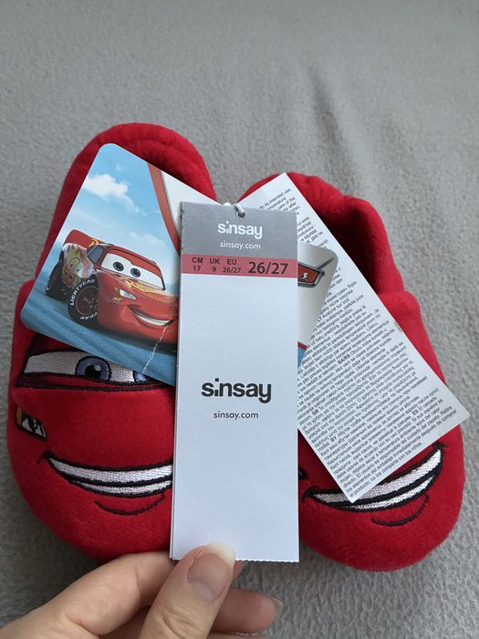 ЧИСТО НОВИ детски пантофи Маккуин (Disney Cars) – Размер 26/27