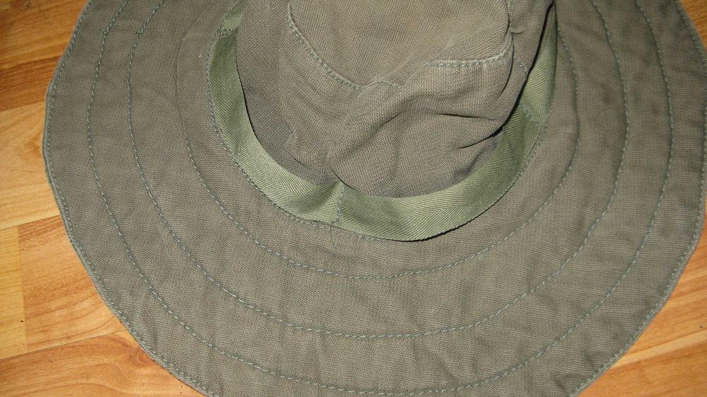 Echipament moleskin 90 lei toate