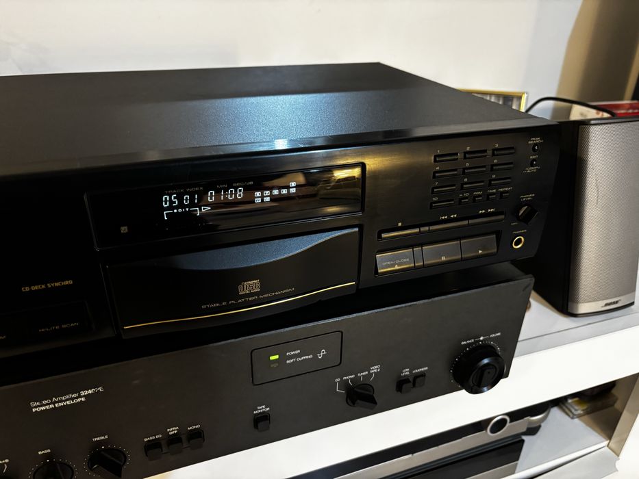Pioneer PD-S504 cd player de top
