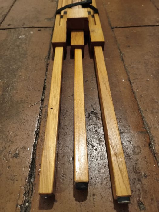 Статив за платно  за рисуване