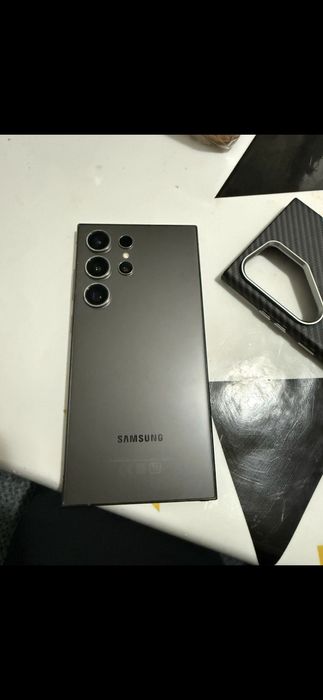 Продам Samsung S24 Ultra 256