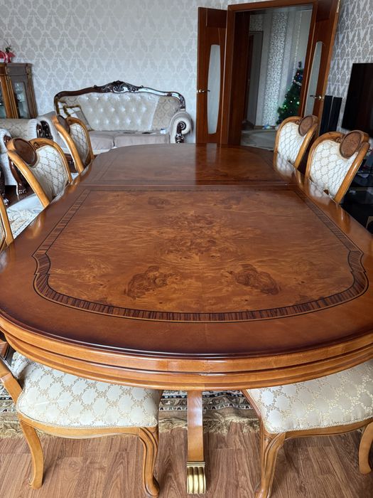 Продам стол со стульями