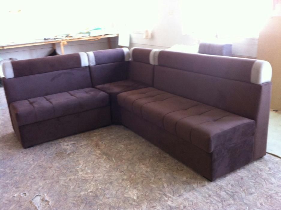 Реставрация и ремонт мягкого мебели современными дизайноми