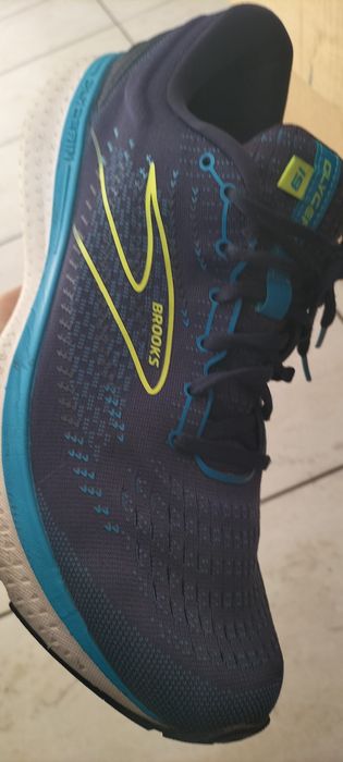 Brooks Asics Air Jordan