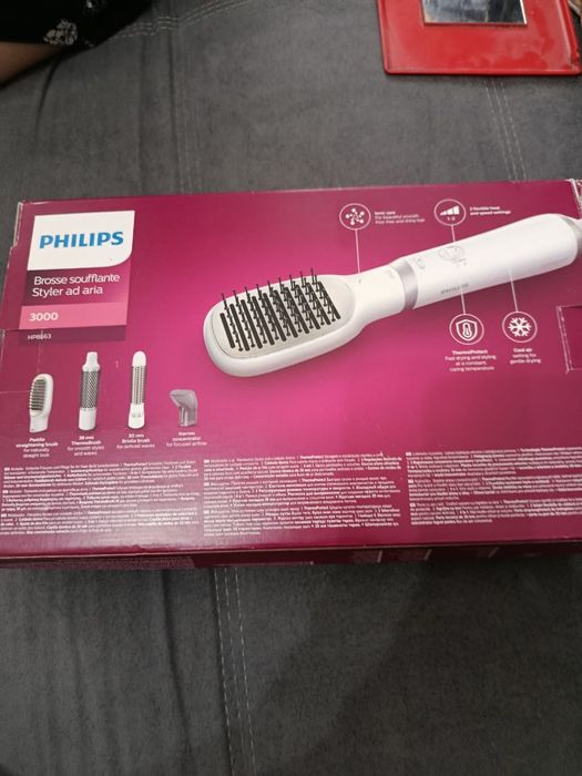 Фен-расческа 4в1