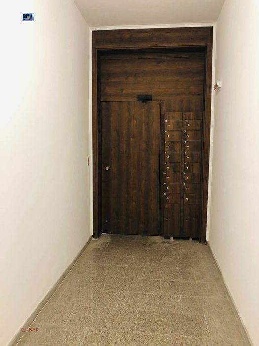 3-стаен нов монолит, Акт 16, Топ местоположение