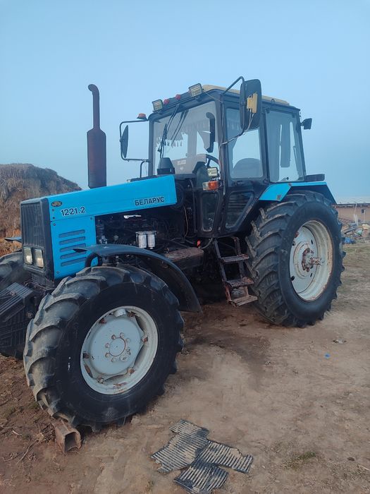 Mtz 1221.2 texnik soz xolatda