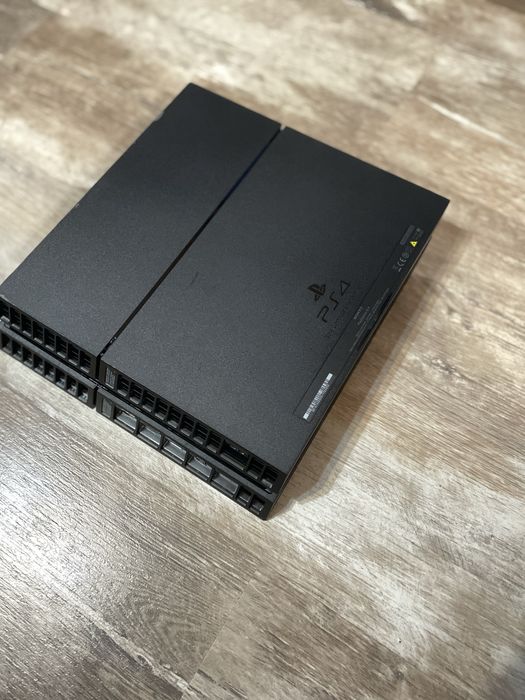 Playstation 4 fat 1TB