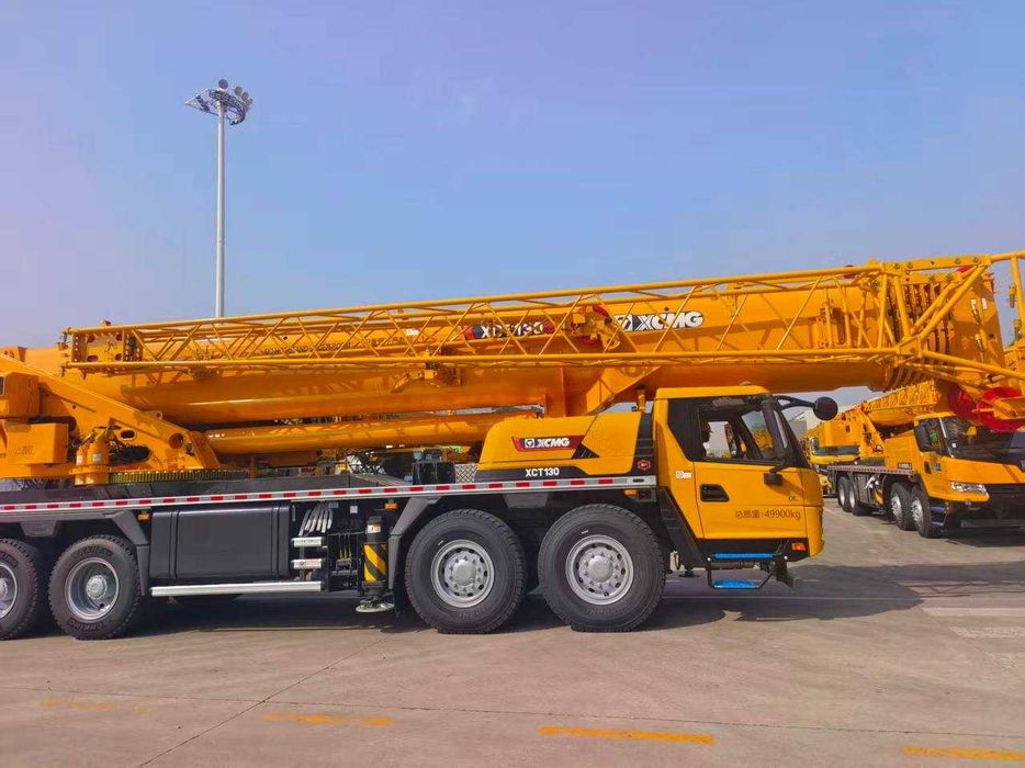 Автокран XCMG XCT130G8-1(130т) В наличие в Ташкенте.Цена с Растаможкой