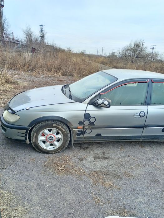 Опель омега Б 1994г.в