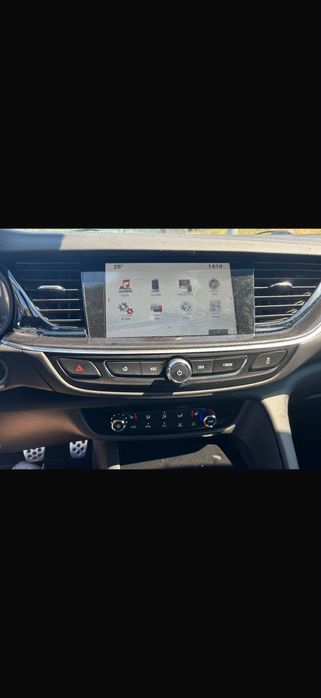 Opel grand Insignia