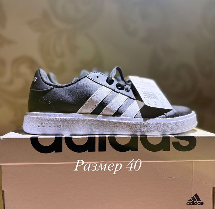 Крассовки adiddas,joma