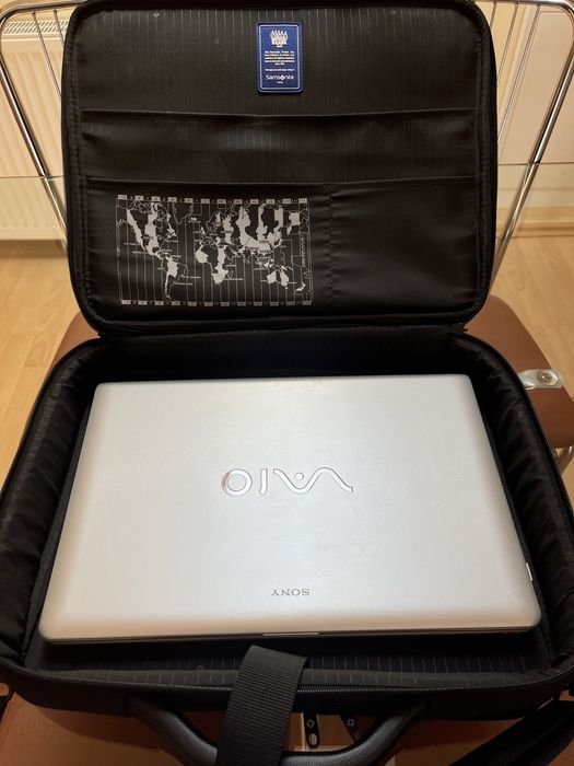 Samsonite servieta laptop16 “si documente  Negru