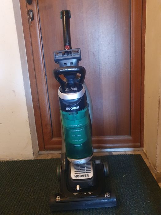 Прахосмукачка Hoover Globe работеща