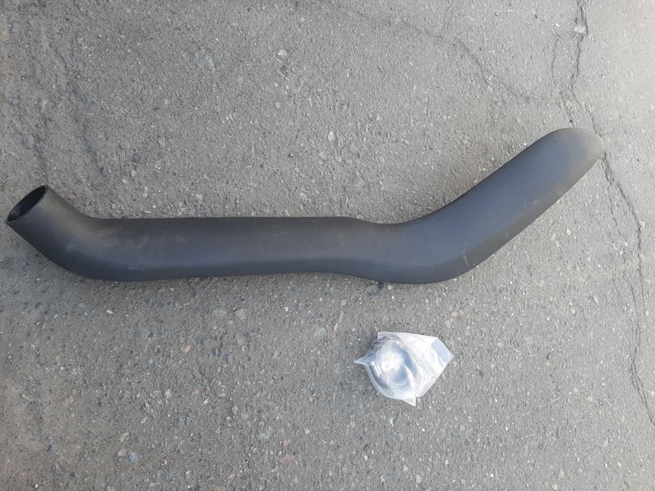 Продам трубу воздуховод для джипа