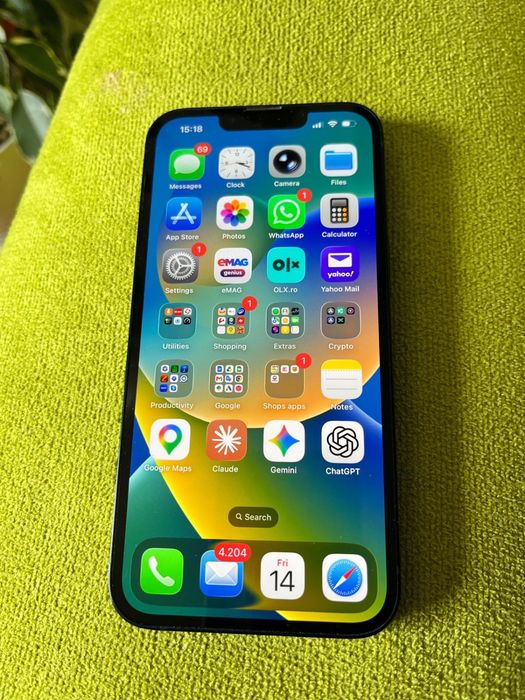 iPhone 13 de vanzare
