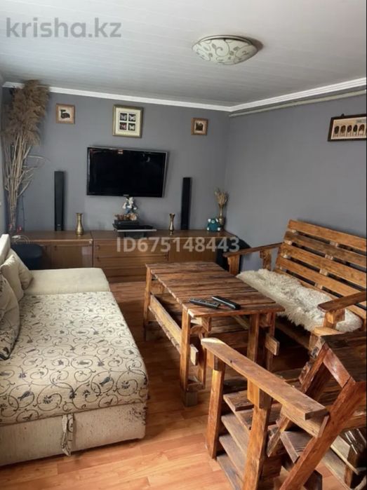 продаю дом с мансардой