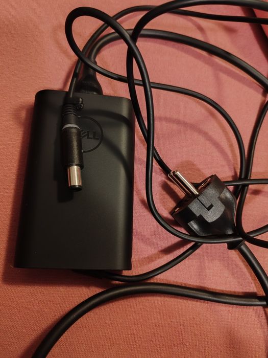 Зарядно за лаптоп Dell