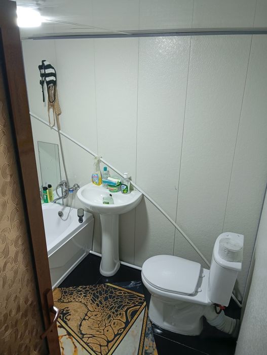 Ховли уй сотилади