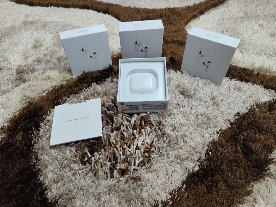Vând AirPods 3 noi