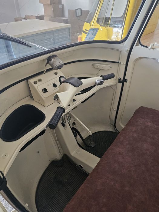 Piaggio Ape 500 deosebit