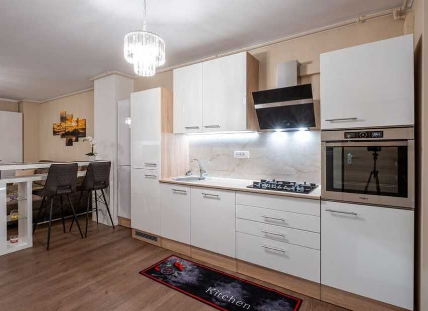 Дава се под наем Тристаен апартамент в Пловдив, Христо Смирненски - 85 кв.м за 265.2 € - Снимка #3