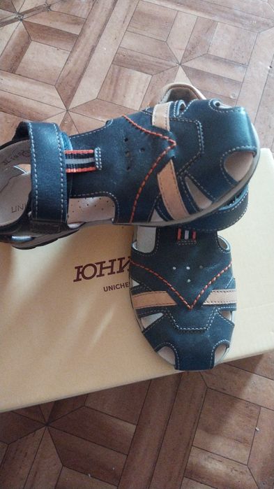 Продам Сандали на мальчика
