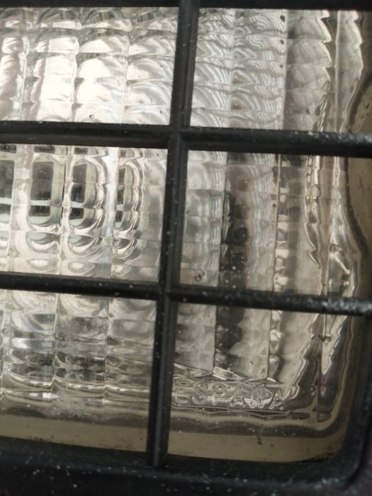 2 Proiectoare Auto Universale cu protecție RINDER / Spania