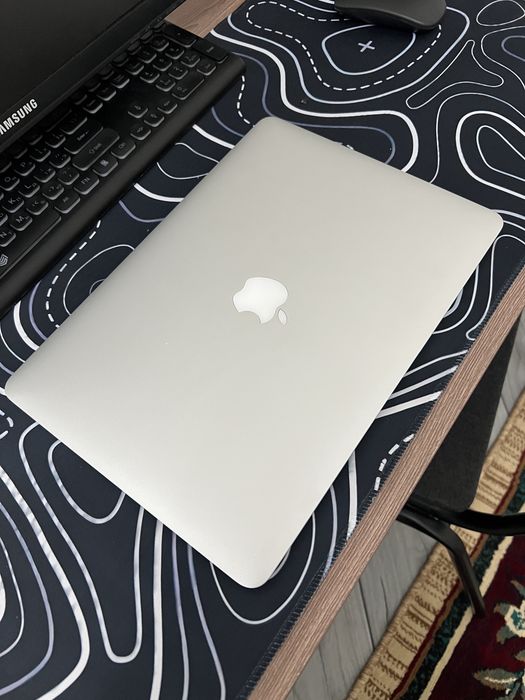 Macbook Air 13” i7