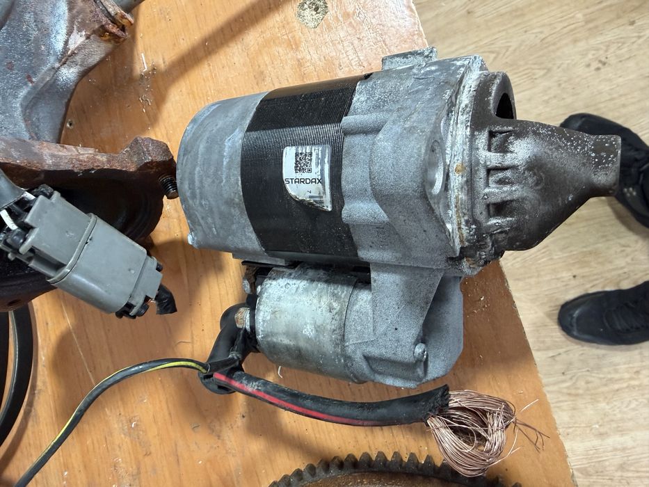 Запчасти на ниссан примера