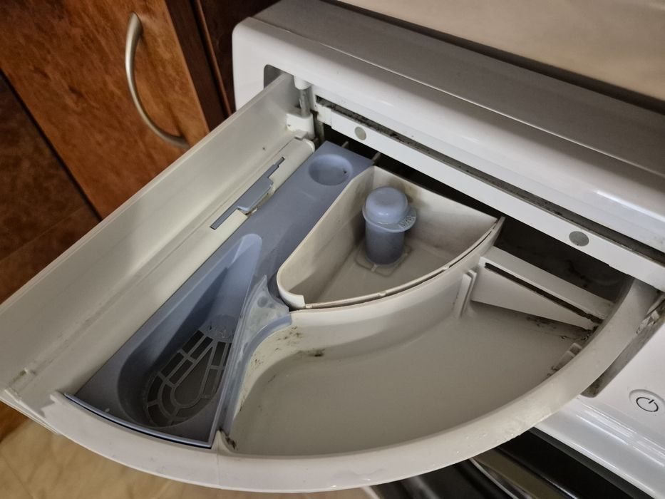 Пералня HotPoint Ariston