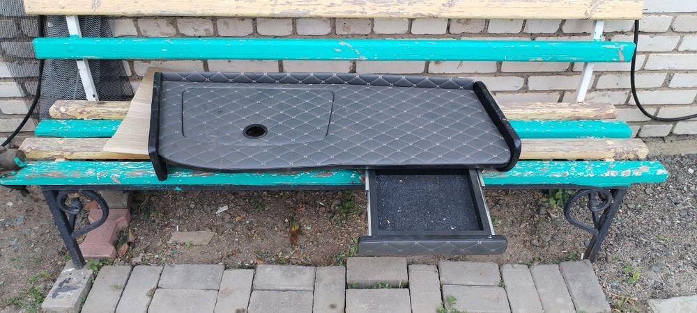 Продам стол на газель некст