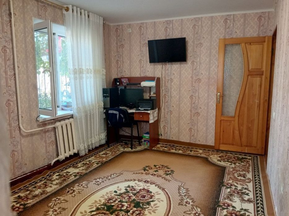 Продается квартира 2/1/4  Рисовый базар