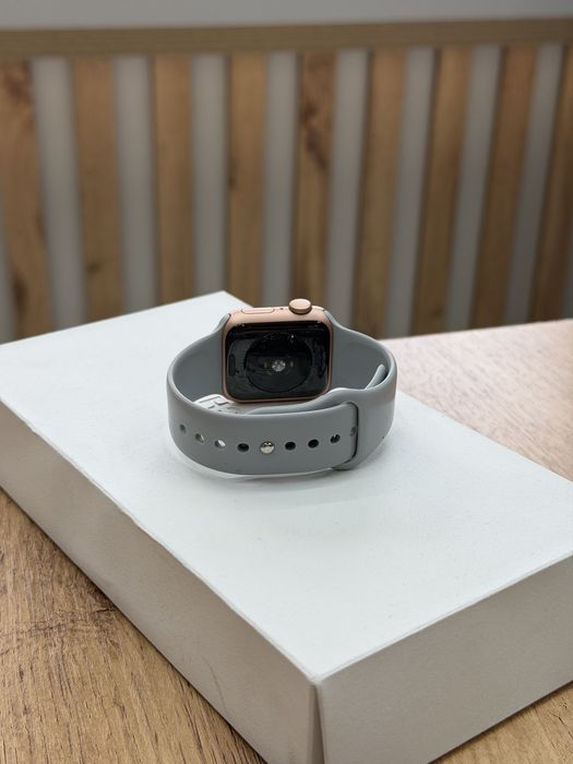 Apple Watch SE 40 mm | iStatus