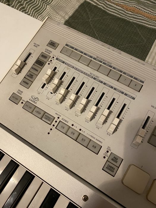 Korg M3, бартер за ПА 600/800
