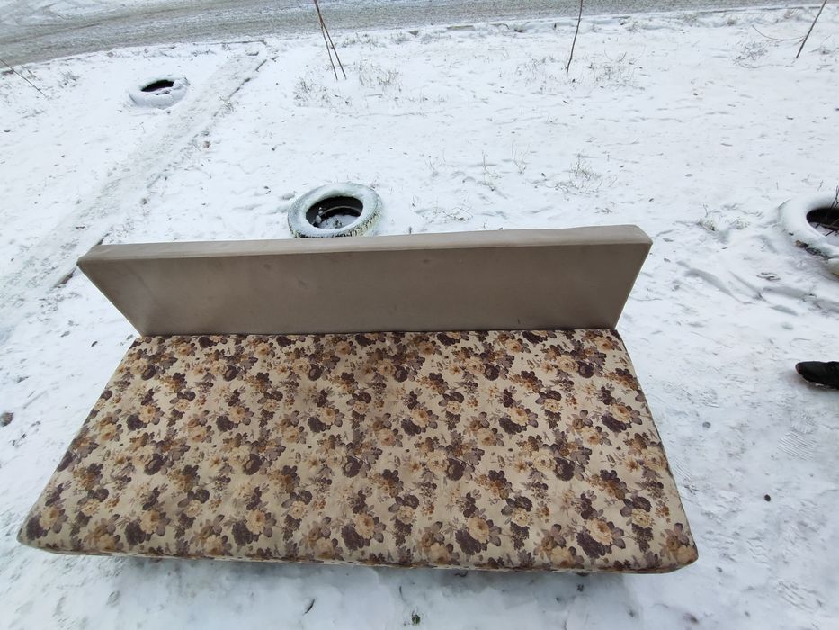 Продам диван раскладушка размер 2.50×2.00