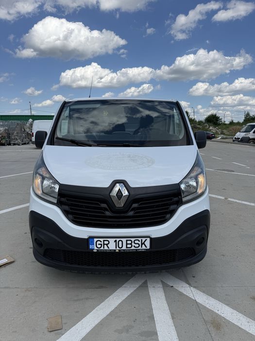 RENAULT Trafic