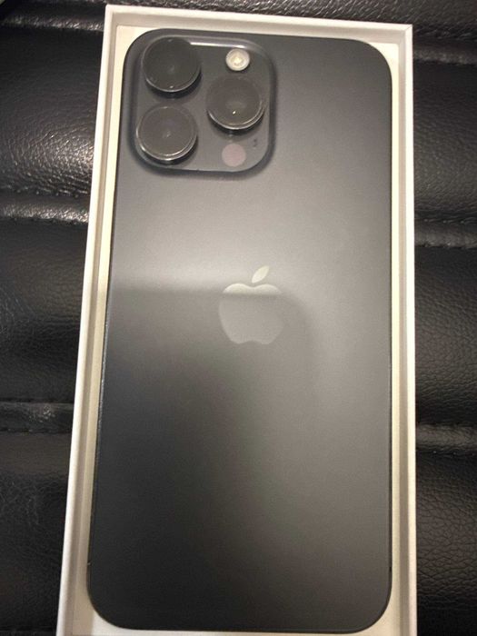 iphone 14 pro max черный и золотой