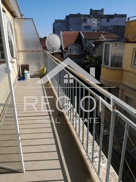 Дава се под наем Двустаен апартамент в Варна, Цветен квартал - 59 кв.м за 357 € - Снимка #8