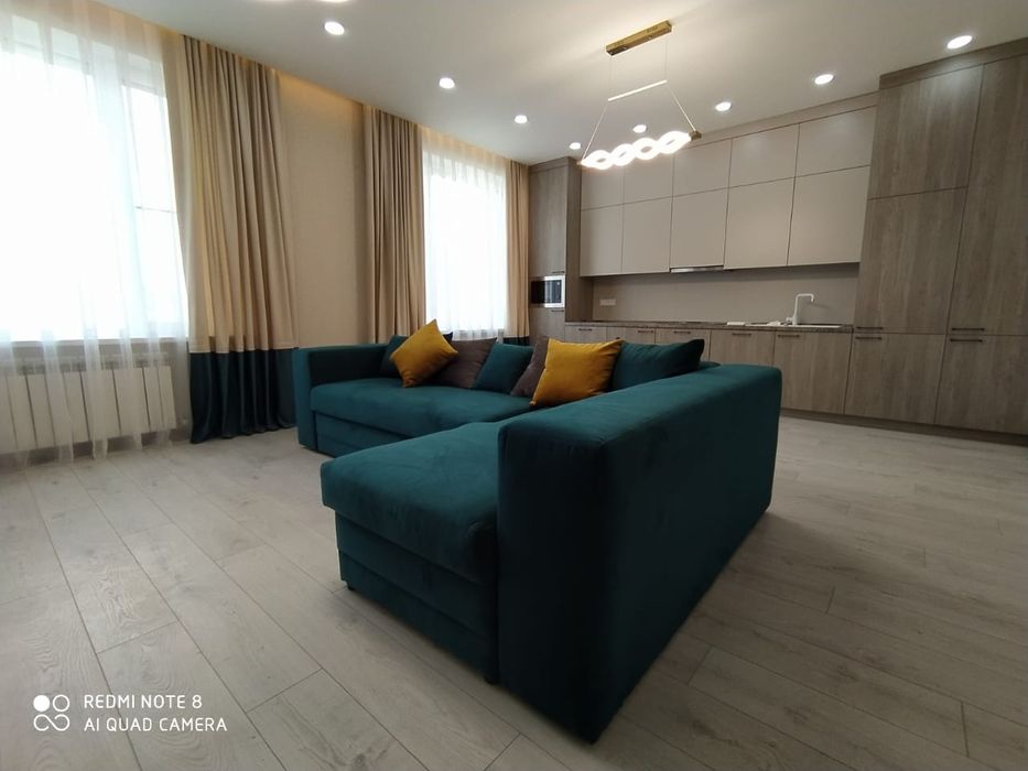 Перетяжка и изготовление мягкой мебели