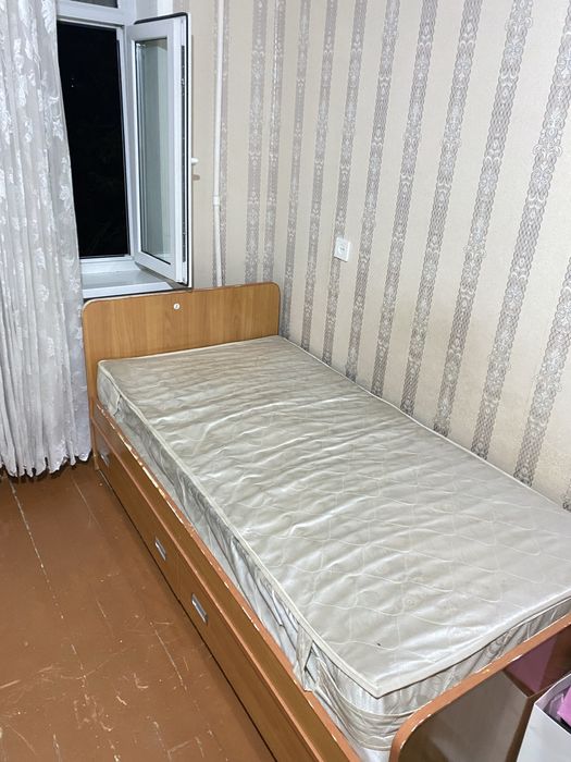 Продаются кровати, одноместные