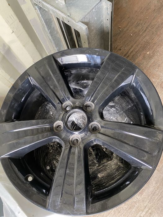 Диски на машину R17