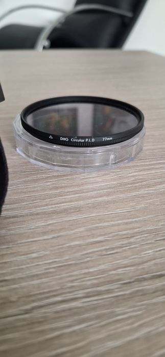 Canon 77D +  canon efs  17-55mm f 2.8