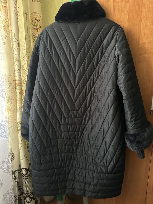 Пуховик . Размер 56