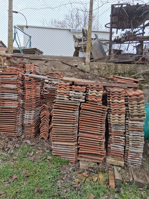 Тухли и Керемиди