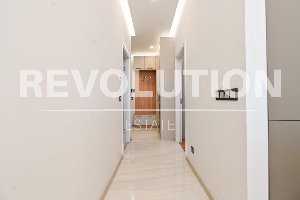 Продава се Тристаен апартамент в София, Кръстова вада - 111 кв.м за 3271 €/кв.м - Снимка #10