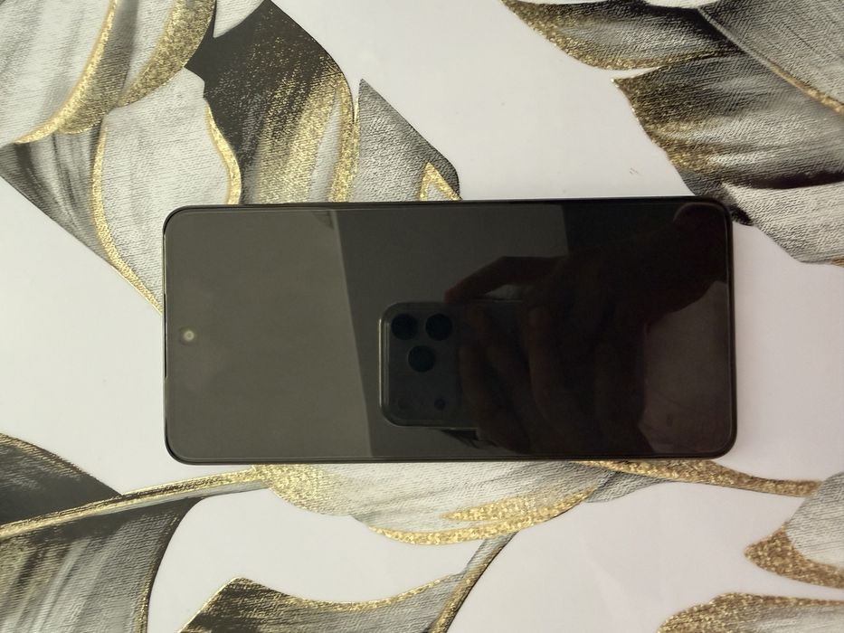 Продается новый Oppo 5i!