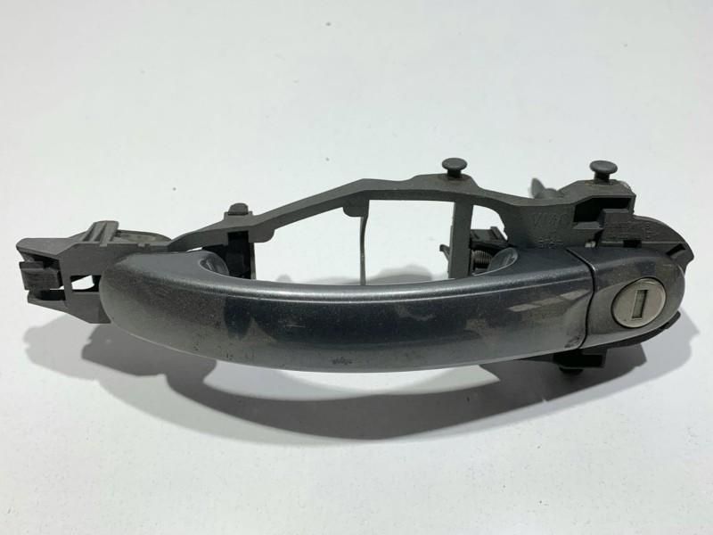 Maner usa stanga fata Volkswagen Golf 6 plus culoare gri - la7t Hatchb