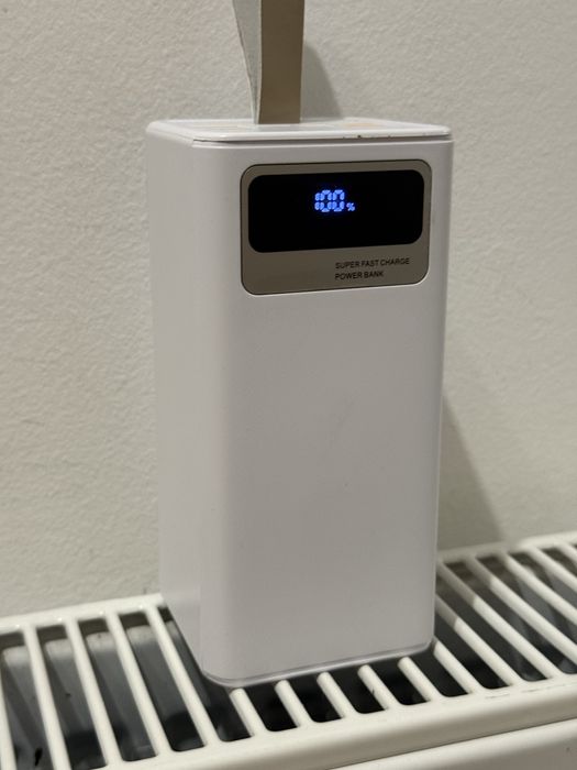 Powerbank / baterie externa 100.000mAh afisaj maner lanterna